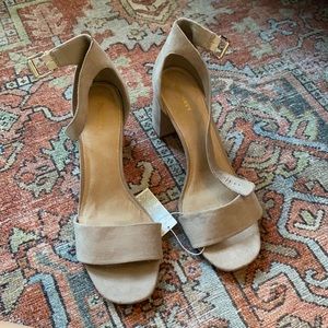 Never-worn Nude Old Navy Heels